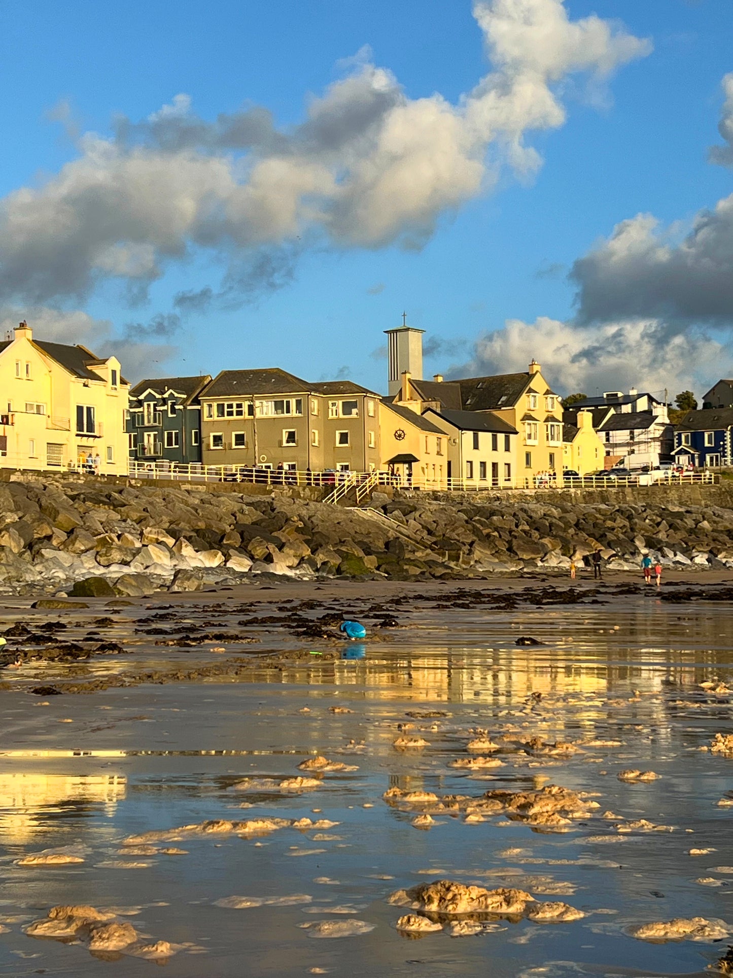 Olivia Burgess - Lahinch (2024)