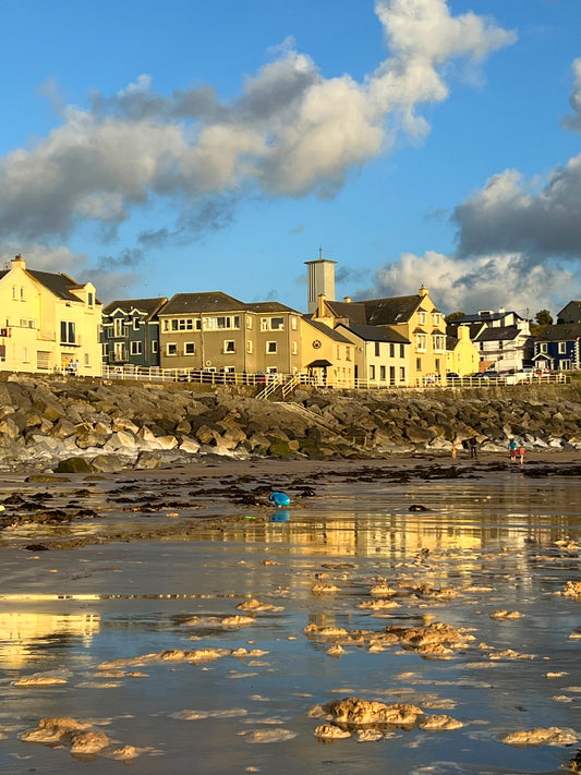 Olivia Burgess - Lahinch (2024)